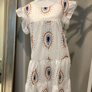 White dress with ruffled sleeve size L